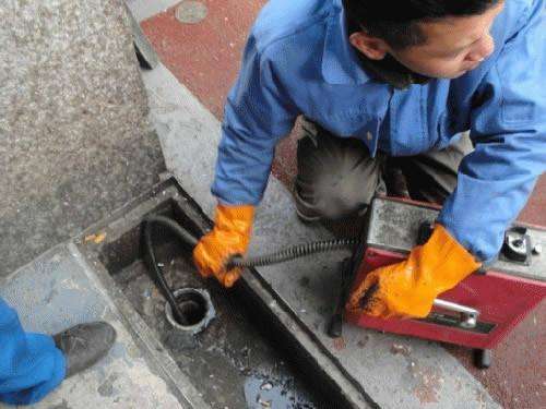 莒南疏通下水道